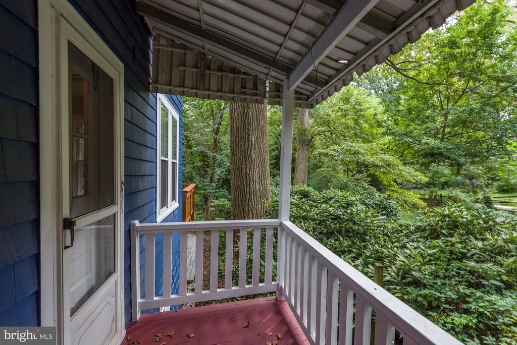 7413 Maple Avenue - Photo 34
