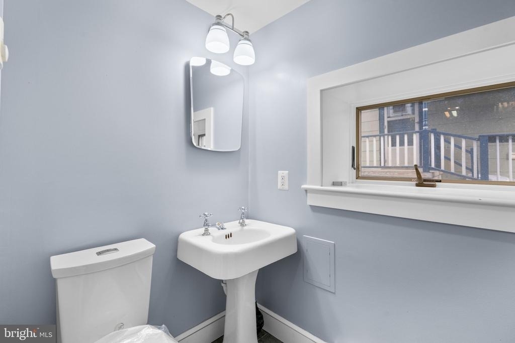 7413 Maple Avenue - Photo 30