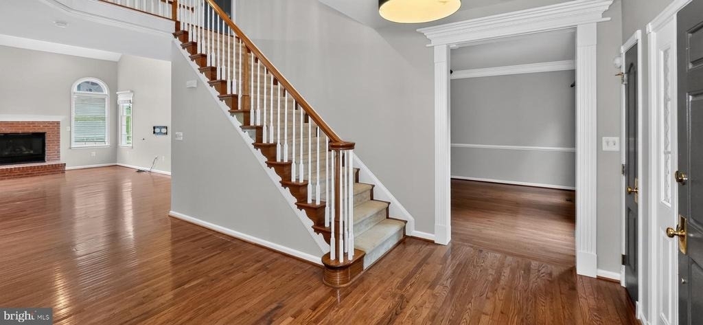 6933 Sandy Creek Court - Photo 9