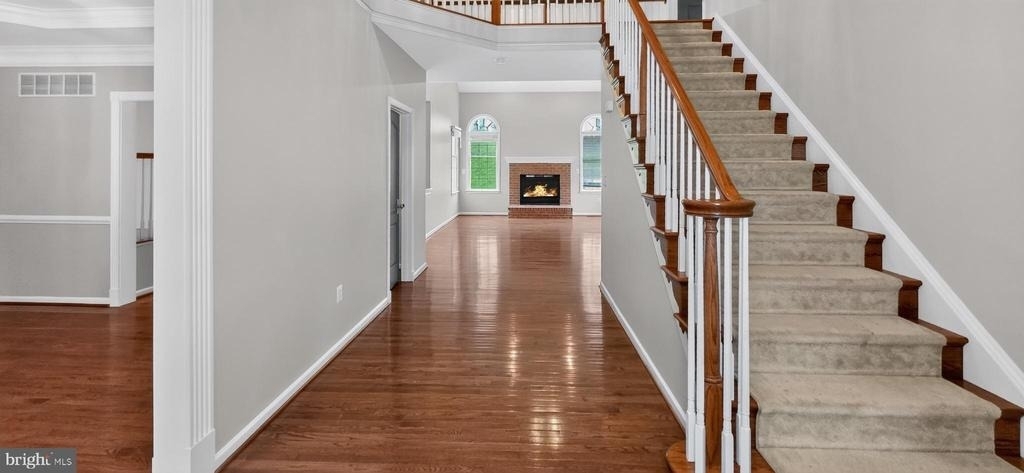 6933 Sandy Creek Court - Photo 7