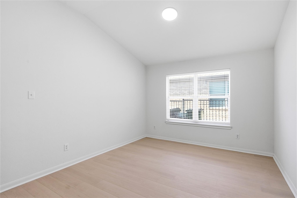 744 Bent Wood Pl - Photo 4