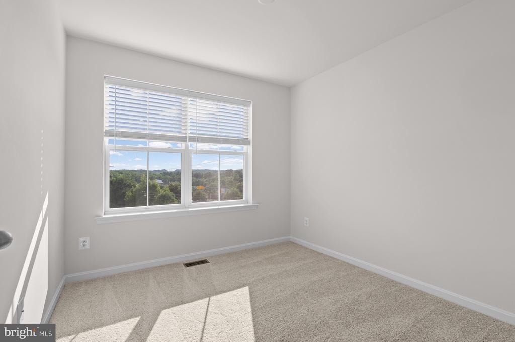 377 Tumblers Way - Photo 21