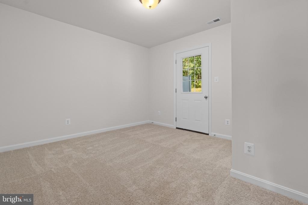 377 Tumblers Way - Photo 3