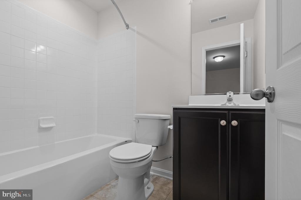 377 Tumblers Way - Photo 4