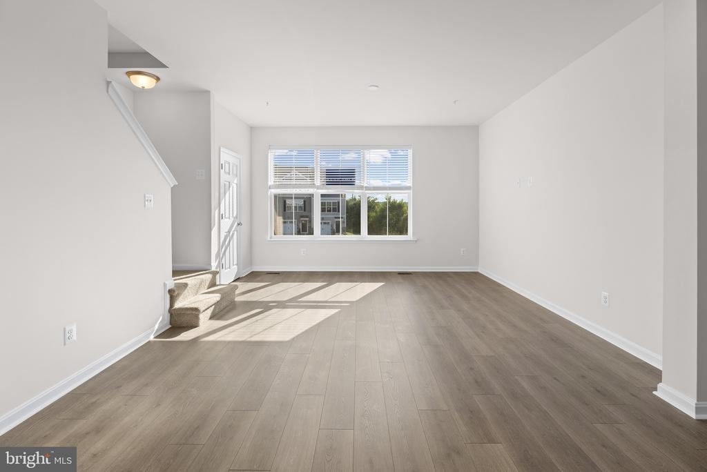 377 Tumblers Way - Photo 7