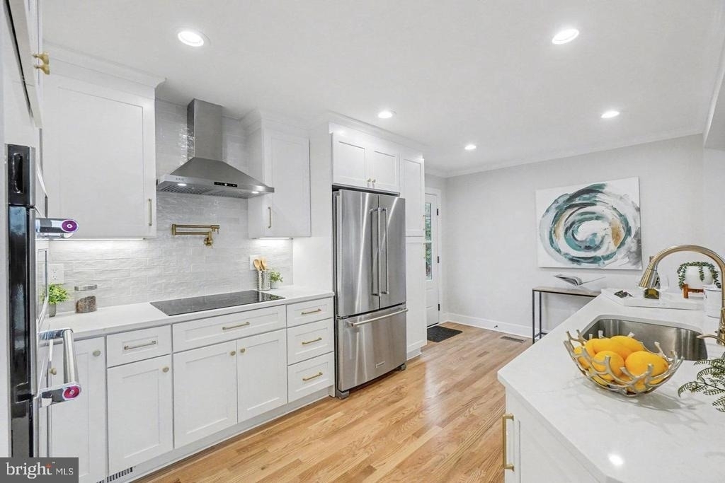 4 Poplar Grove Avenue - Photo 2