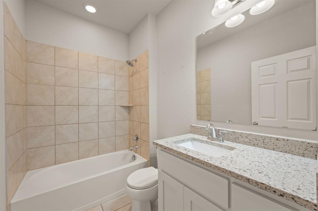 6605 Verona Pl - Photo 3