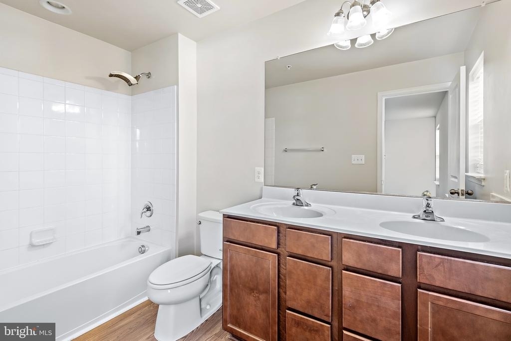 1549 Wilmer Park Lane - Photo 29