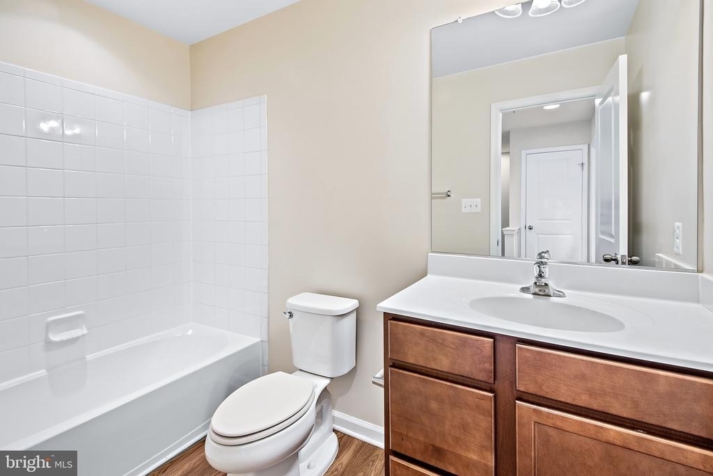 1549 Wilmer Park Lane - Photo 26