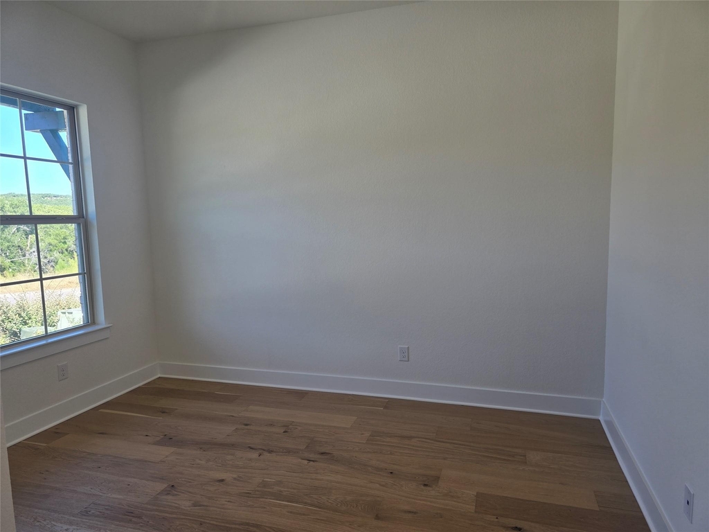 8512 Red Bottle Brush Rd - Photo 1