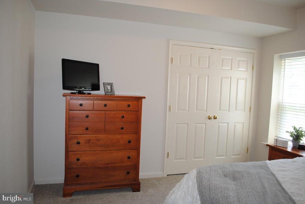 170 Coventry Court - Photo 19