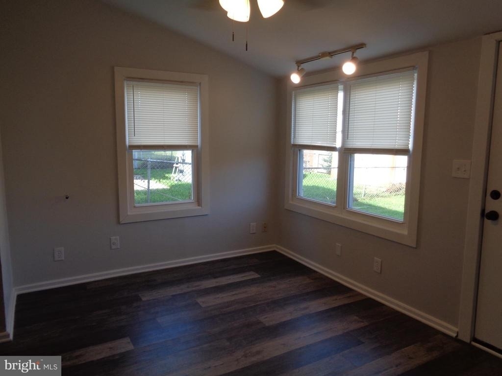 7150 Eastbrook Avenue - Photo 23