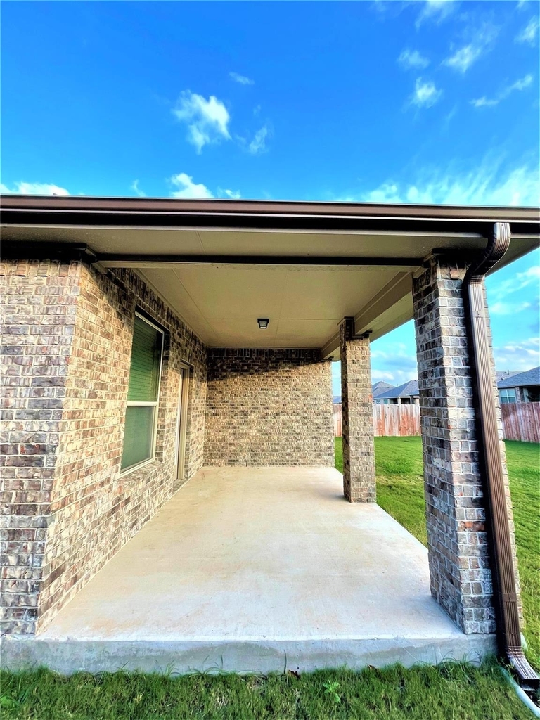 16425 Pienza Dr - Photo 14
