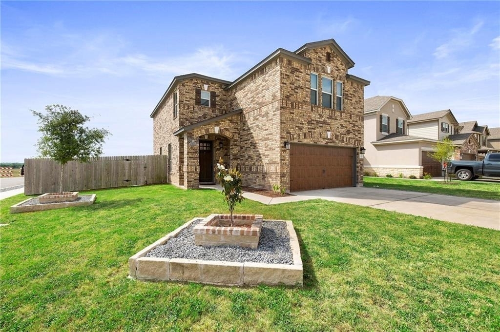 300 Wilhem Way - Photo 0