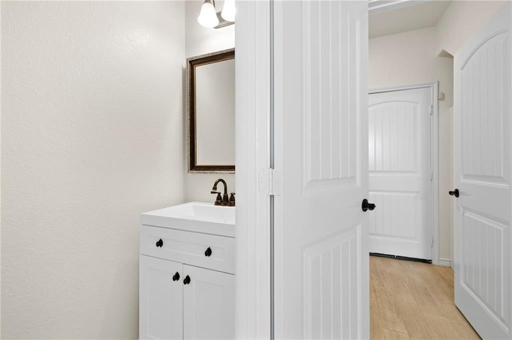300 Wilhem Way - Photo 4