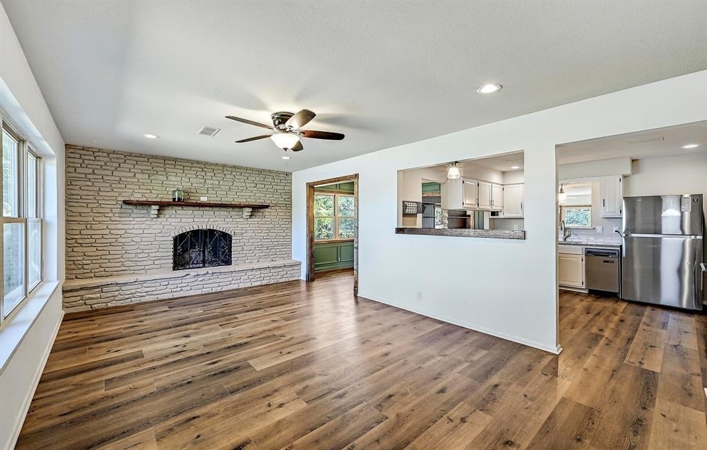 551 N Grange St - Photo 14