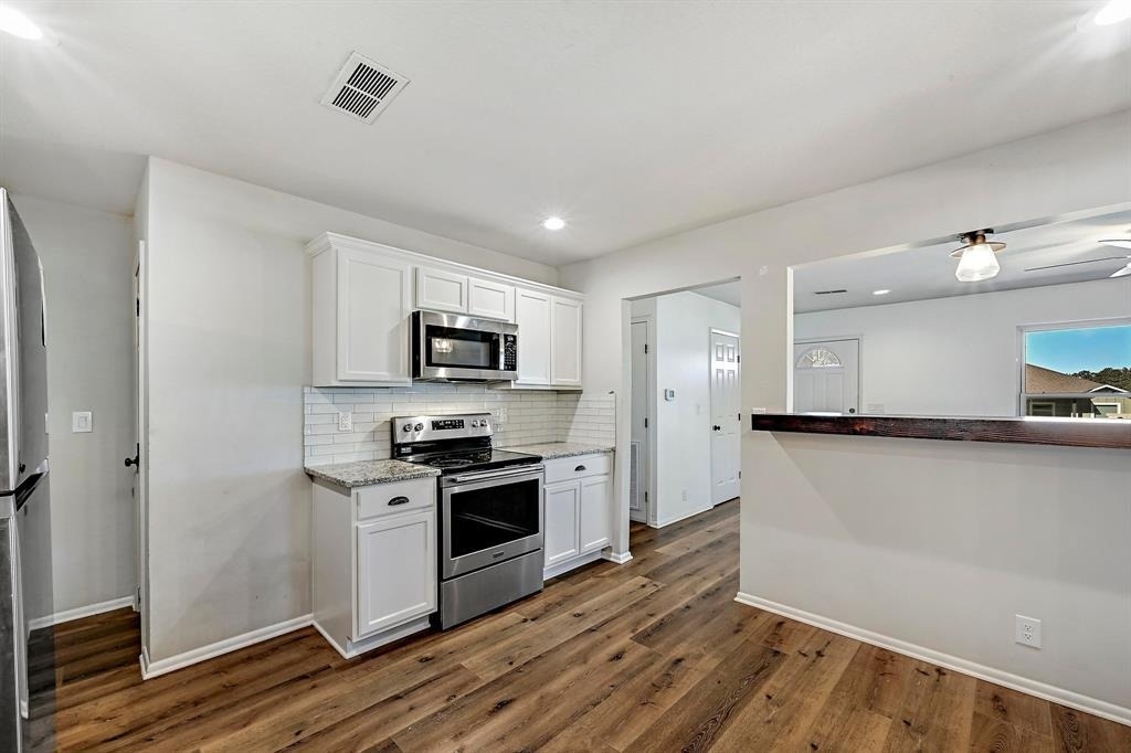 551 N Grange St - Photo 10