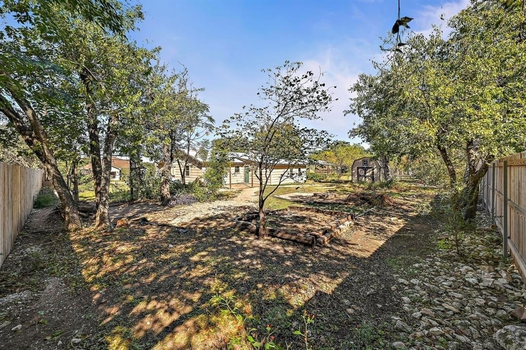 551 N Grange St - Photo 29
