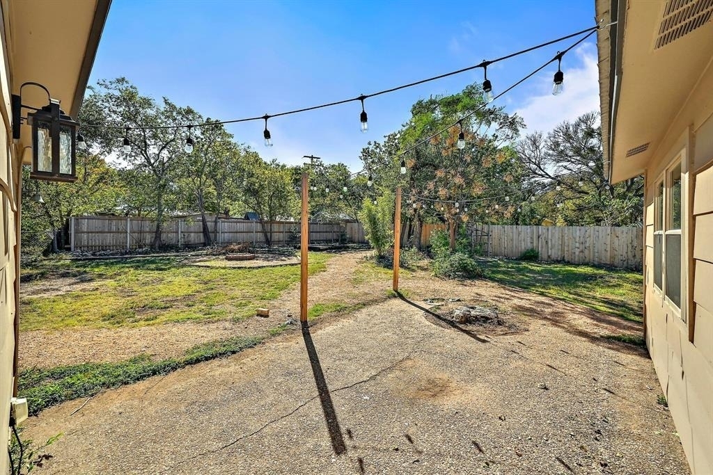 551 N Grange St - Photo 27