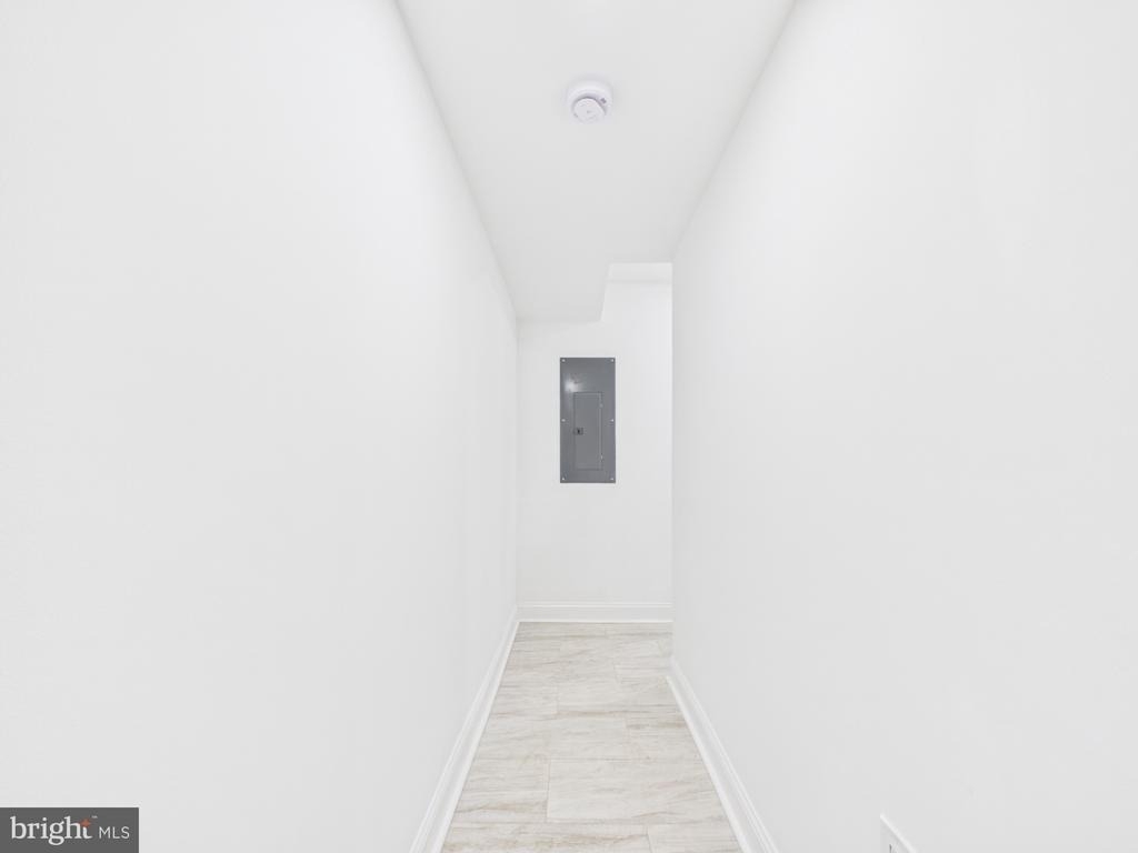 1315 Harlem Avenue - Photo 18