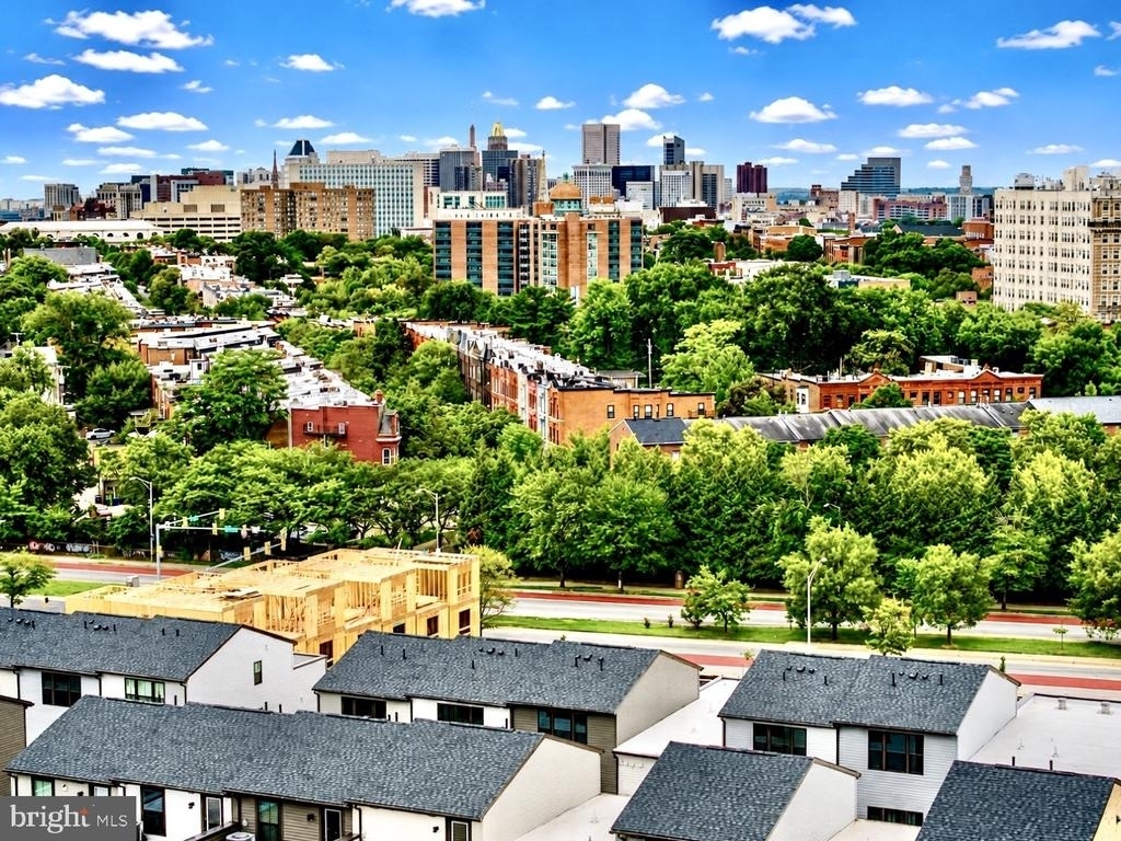 828 Watts Street - Photo 45