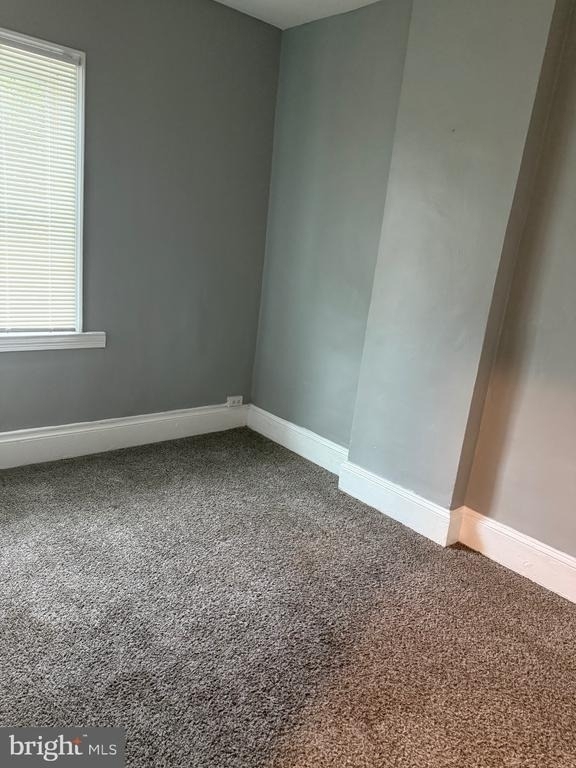 323 Collins Avenue - Photo 12