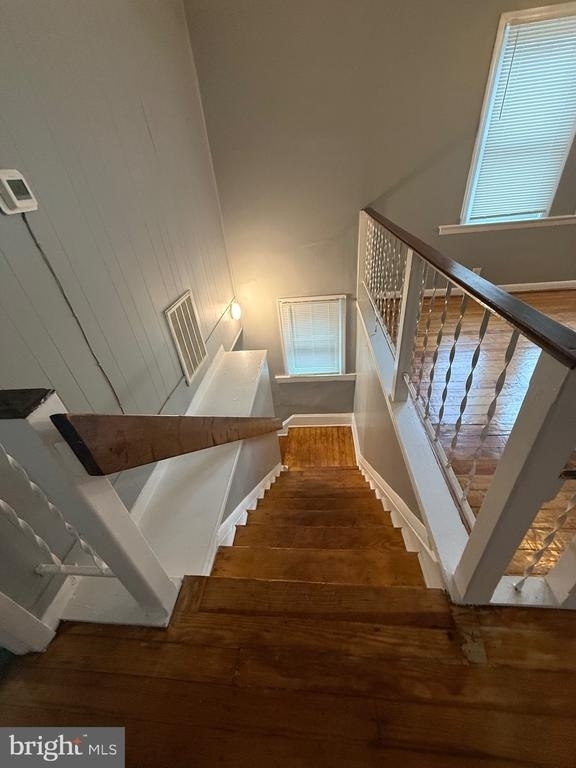 323 Collins Avenue - Photo 3