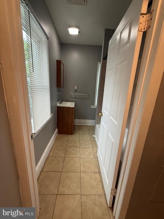 323 Collins Avenue - Photo 13