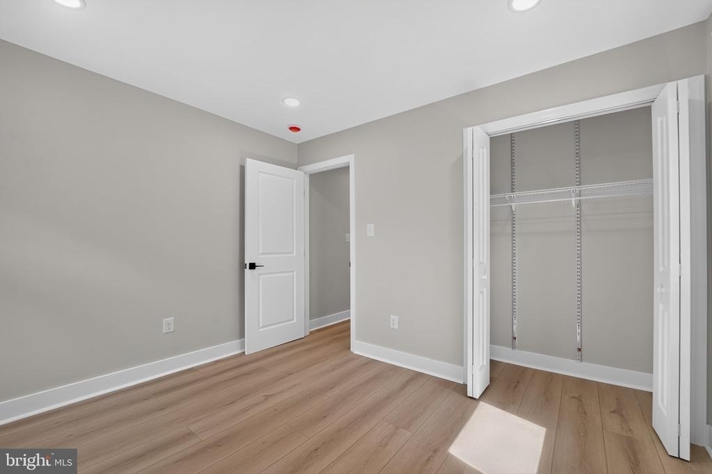 921 Central Street - Photo 16