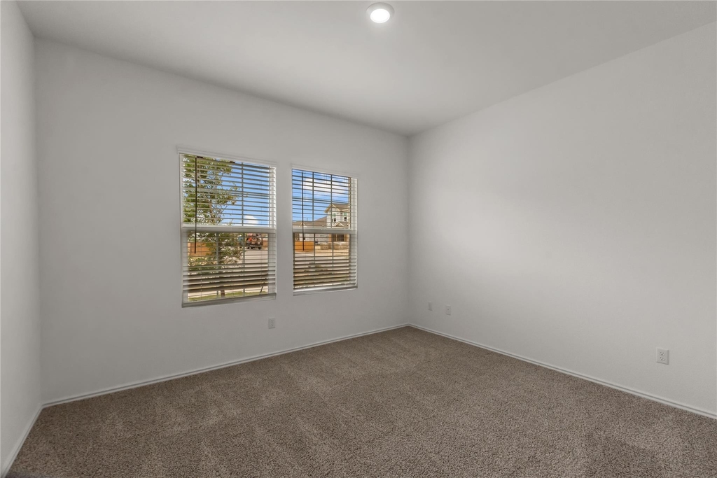 1108 Mallow Rd - Photo 10