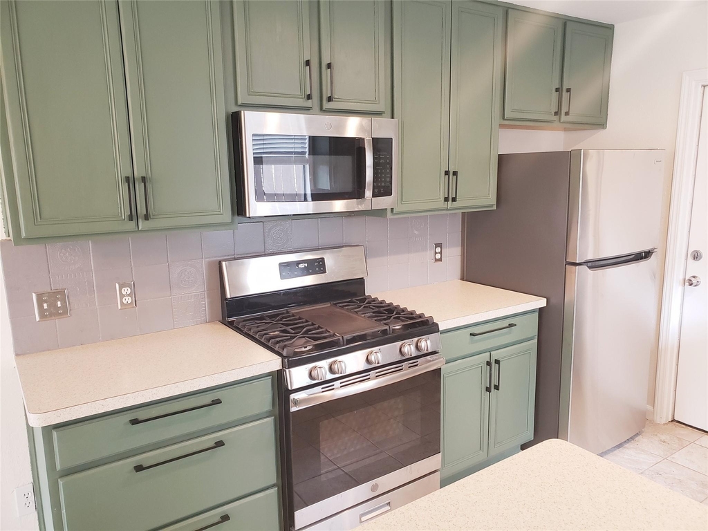 404 Oakridge Pass - Photo 8