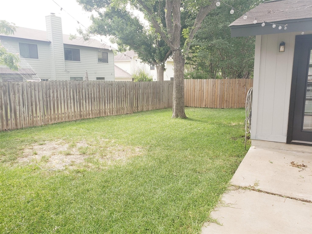 404 Oakridge Pass - Photo 21