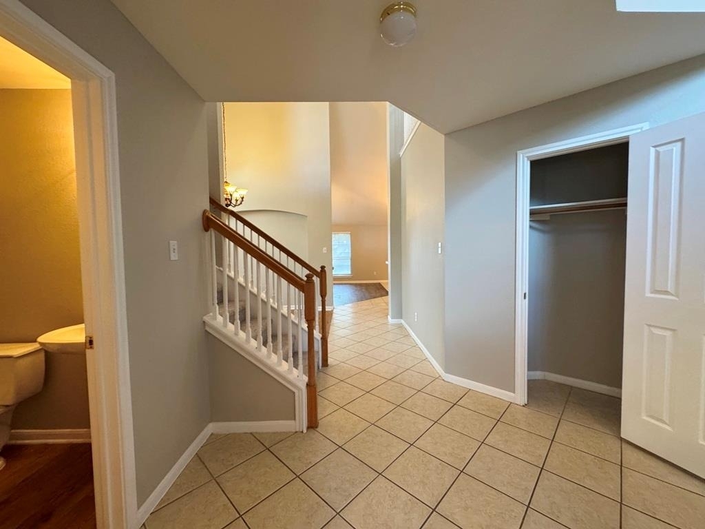 5305 Tamango Way - Photo 3