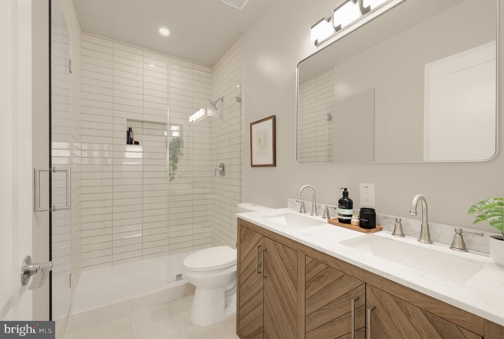 1128 Morse Street Ne - Photo 14