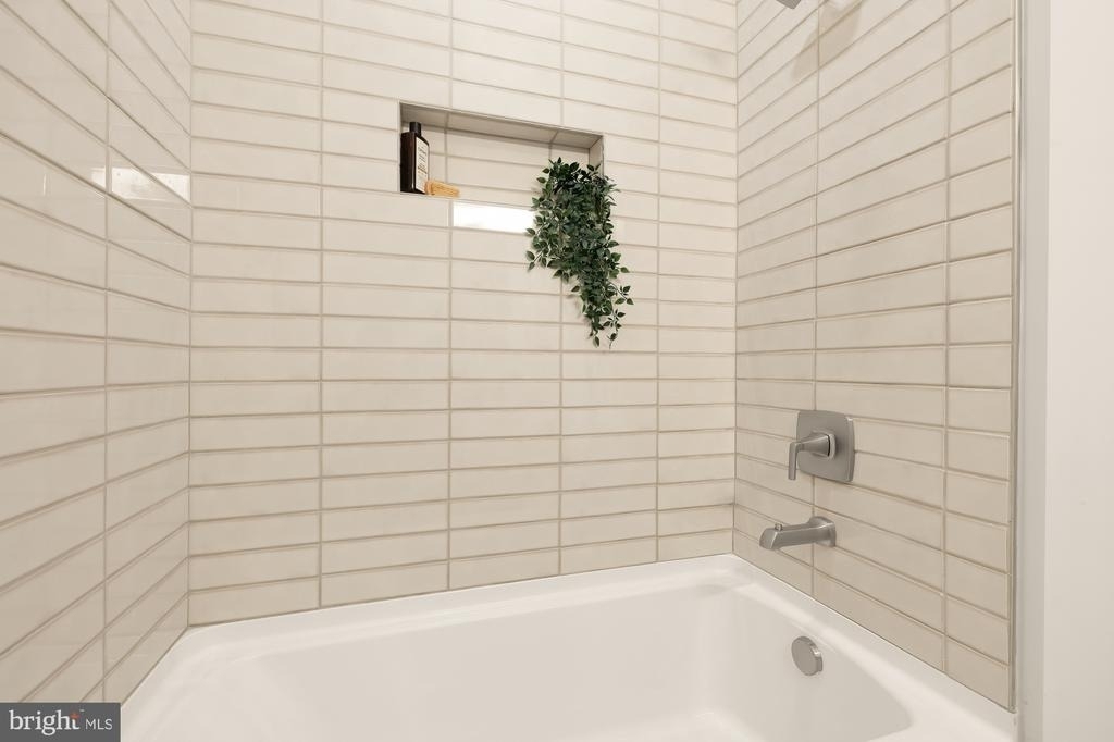 1128 Morse Street Ne - Photo 20