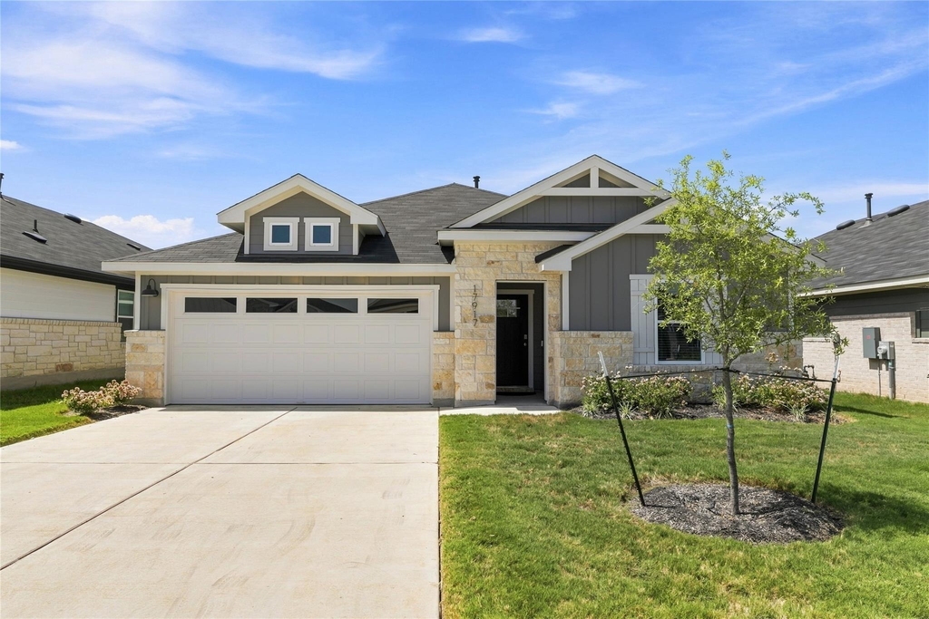 17197 Purple Top Ln - Photo 0