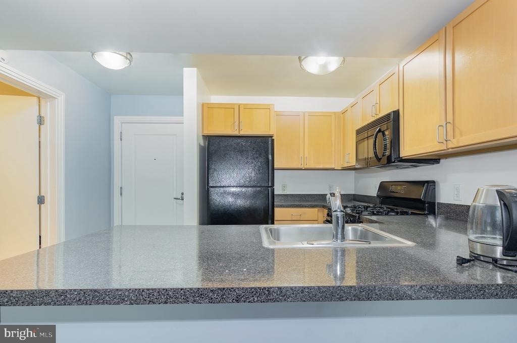 800 4th Street Sw - Photo 3