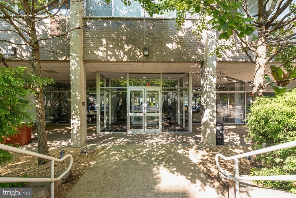 800 4th Street Sw - Photo 35
