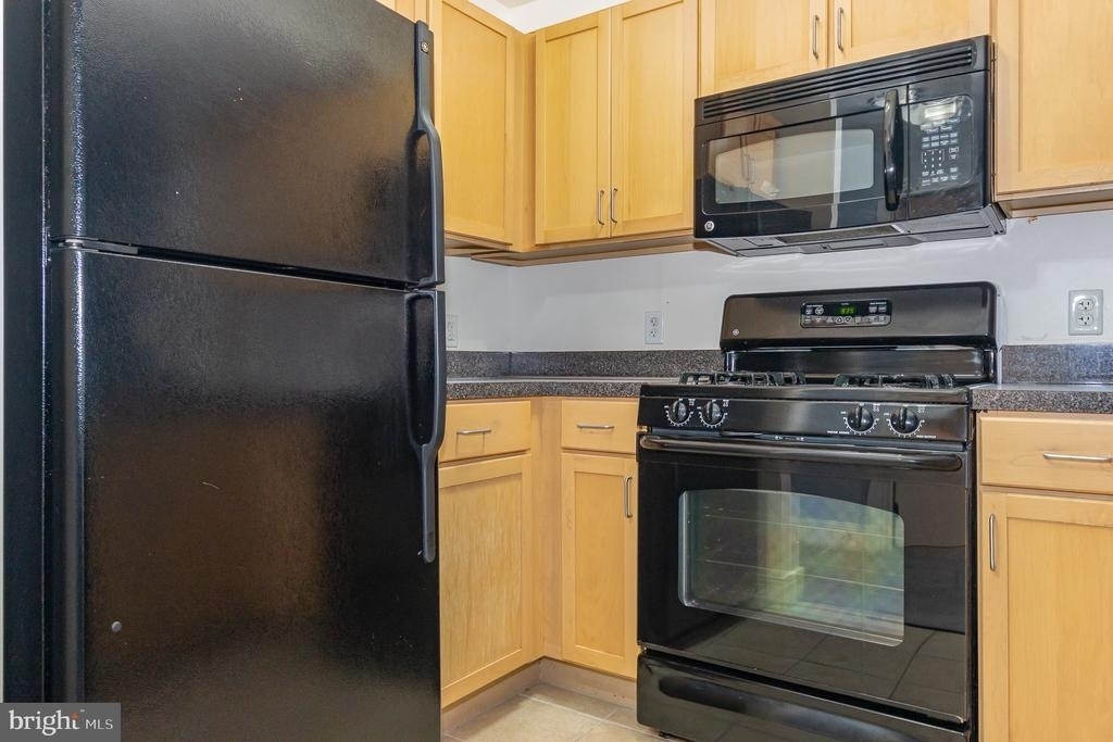 800 4th Street Sw - Photo 6