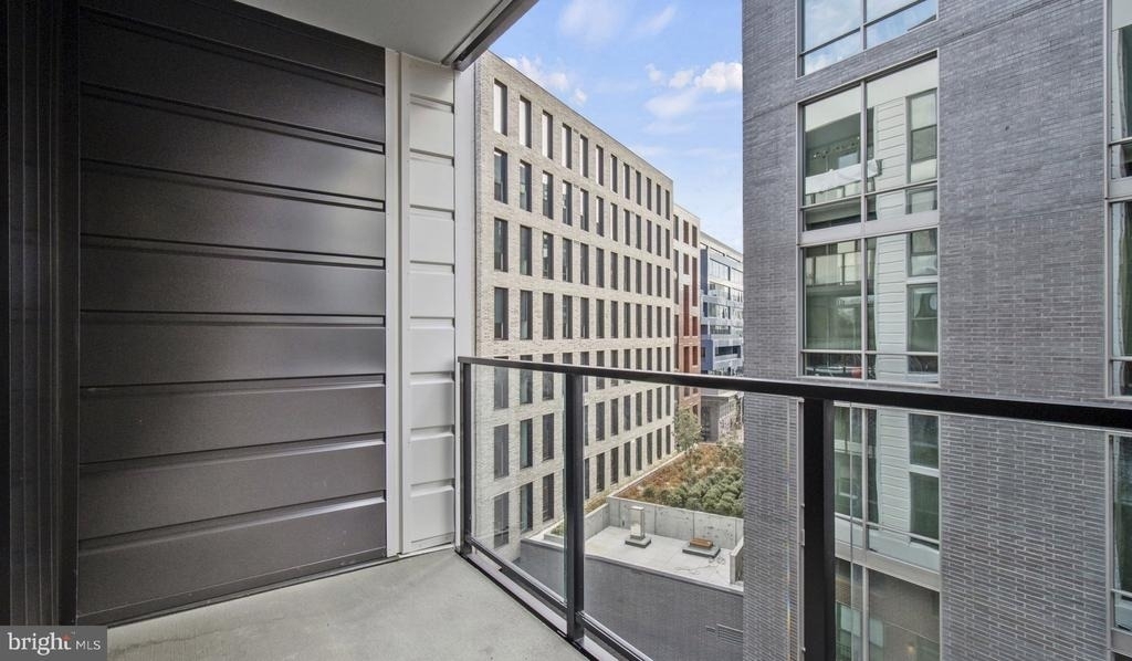 4000 Wisconsin Avenue Nw - Photo 13