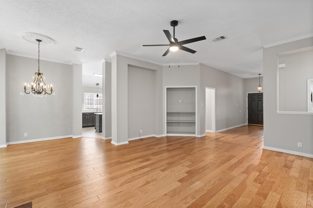 3503 Latimer Dr - Photo 4