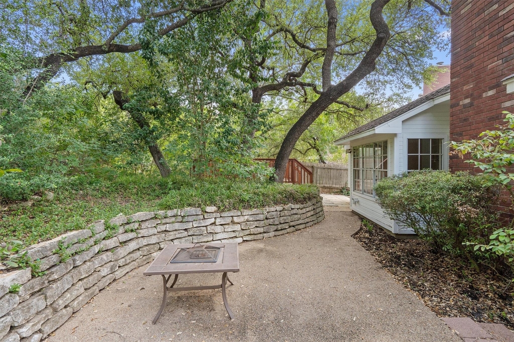 3503 Latimer Dr - Photo 37