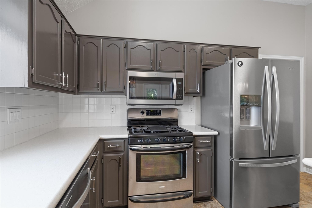3503 Latimer Dr - Photo 13