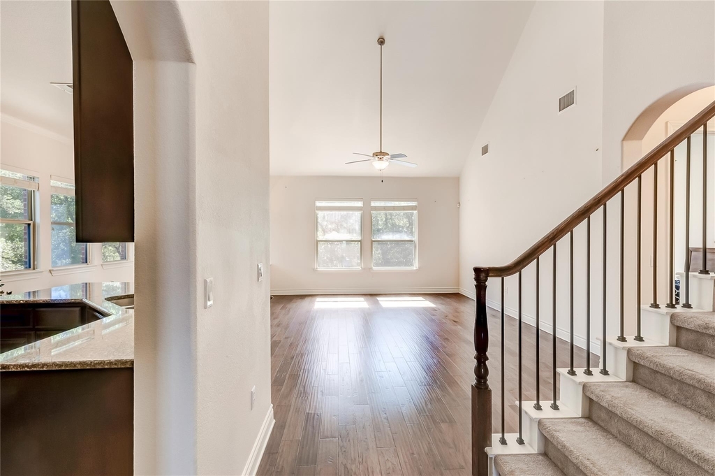 15517 Bended Knee Dr - Photo 6