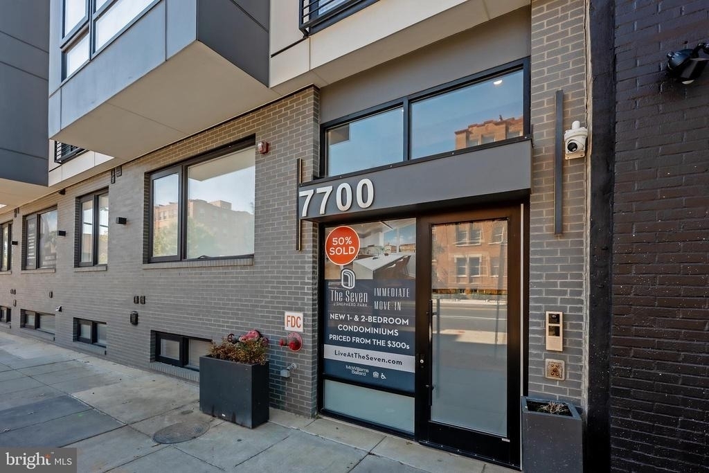 7700 Georgia Avenue Nw - Photo 2