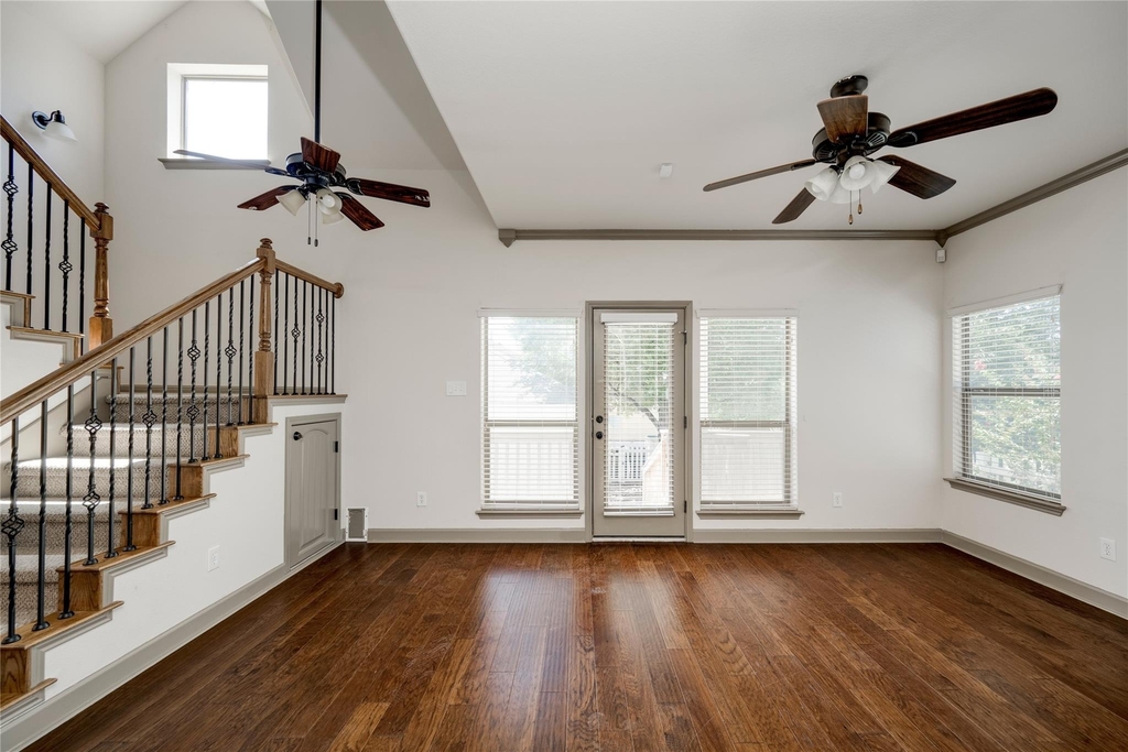 483 Mcgarity - Photo 1