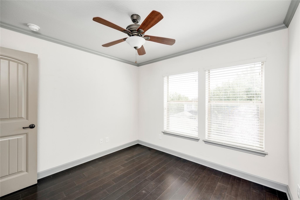 483 Mcgarity - Photo 17