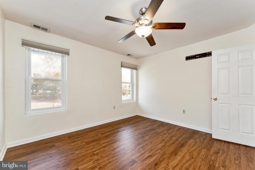 725 Florida Avenue Ne - Photo 23