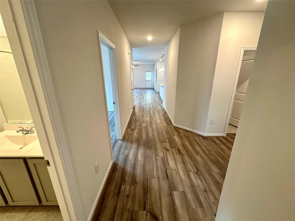 230 Olympic Dr - Photo 6