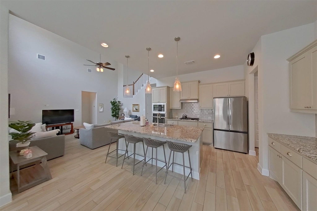 231 Village Oak Dr - Photo 4